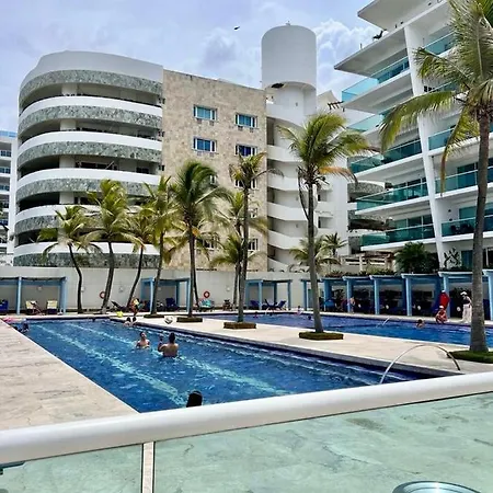 Apartamento Zona Norte, Morro Frente Al Mar, *