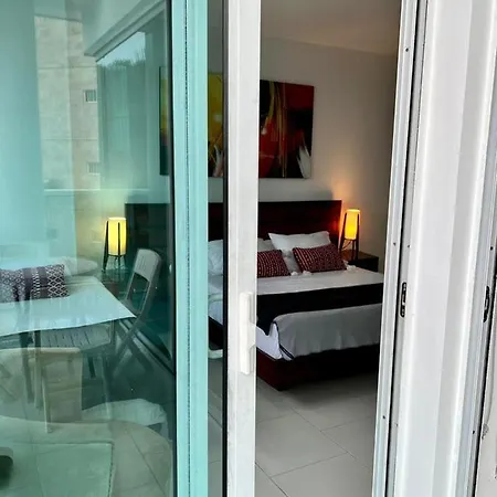 Apartamento Zona Norte, Morro Frente Al Mar,